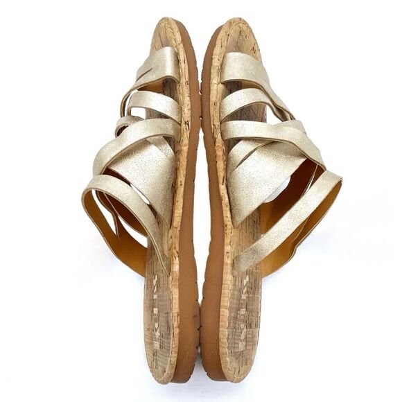 Korks Clemmons Strappy Sandal Faux Leather Comfort Slide in Gold Womens Size 6.5 - Picture 11 of 16